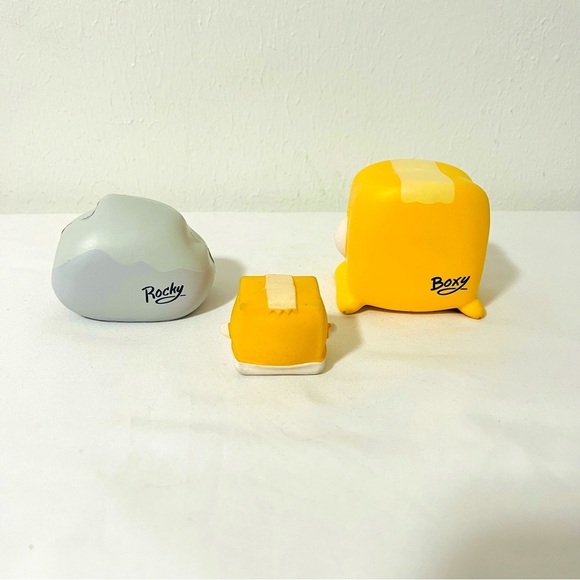 The LankyBox Official Squishy Are A Soft and Satisfying Squishy Lot of (3) EUC - Picture 4 of 7